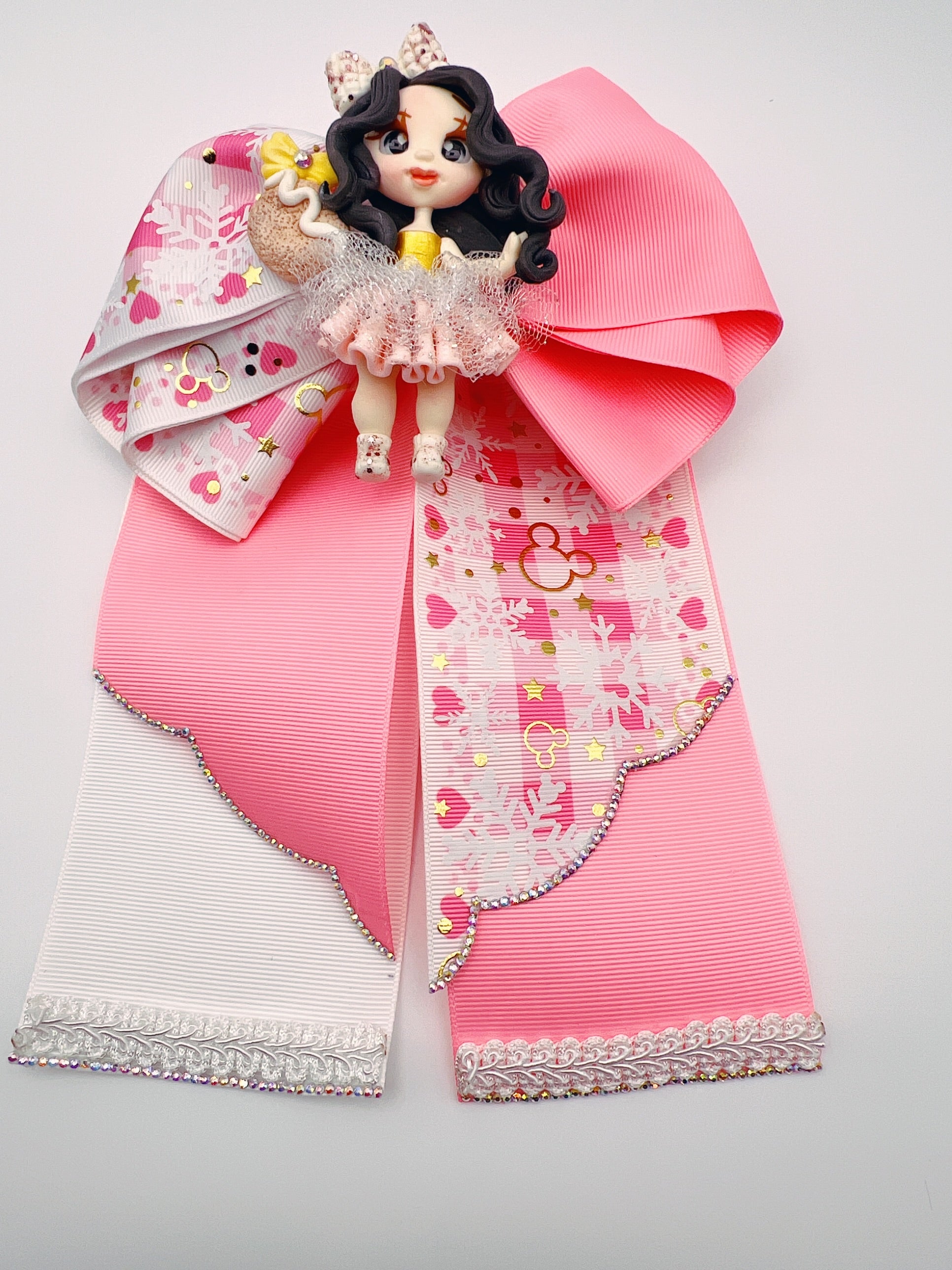 Moños con muñeca clays